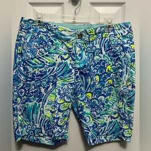 Lilly Pulitzer Chipper Short size 10.